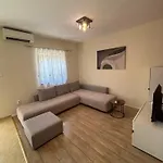 Stipic شقة زادار